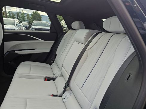 New 2026 Cadillac Lyriq Luxury image 20