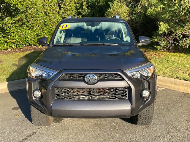 Used 2014 Toyota 4Runner SR5 Premium AWD/4WD image 2
