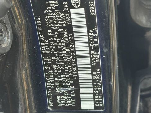 Used 2012 Toyota Camry XLE w/ Leather Pkg FWD image 31