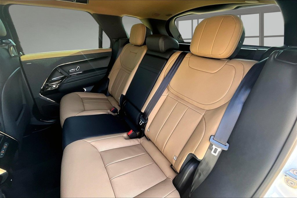 New 2026 Land Rover Range Rover Sport Dynamic SE AWD/4WD image 10