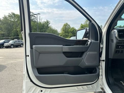 Used 2022 Ford F150 Lariat w/ Equipment Group 502A High image 24