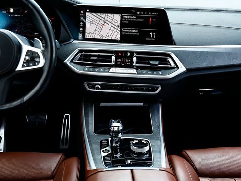 Used 2023 BMW X5 M50i w/ Executive Package AWD/4WD image 26