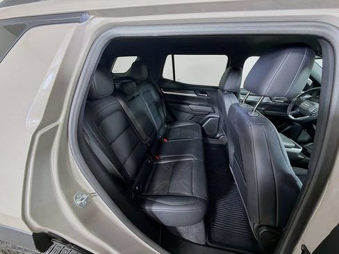 Used 2025 GMC Terrain Elevation w/ Elevation Premium Package AWD/4WD image 24