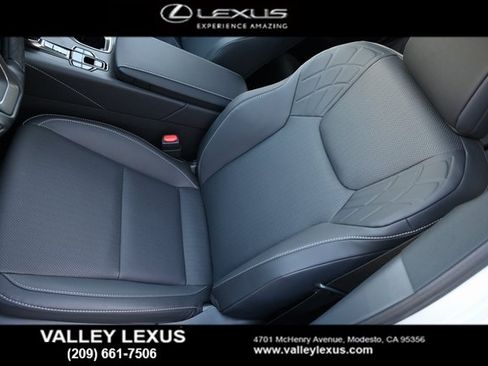 New 2026 Lexus RX 450h 450h+ Premium image 12
