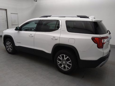 Used 2021 GMC Acadia SLT FWD image 3