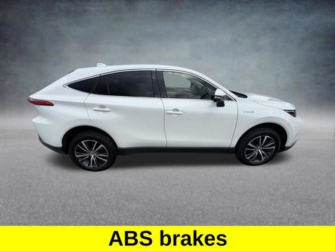 Used 2021 Toyota Venza LE w/ Carpet Mat Package (TMS) AWD/4WD image 7