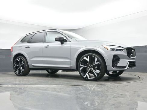 New 2026 Volvo XC60 B5 Ultra w/ Protection Package Premier image 38