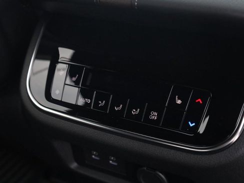 New 2026 Nissan Armada Platinum AWD/4WD image 23