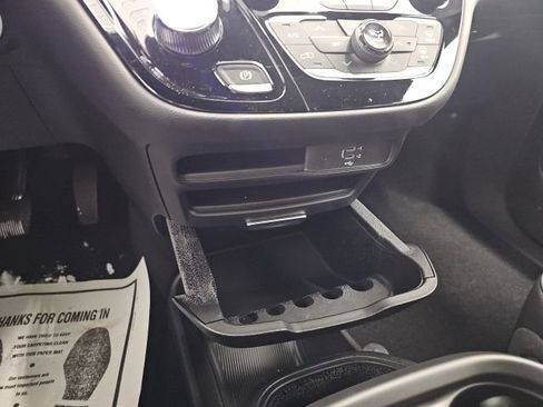 New 2026 Chrysler Voyager LX image 30