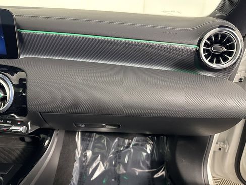 Certified 2025 Mercedes-Benz CLA 250 4MATIC image 10