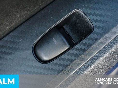 Used 2025 Nissan Altima 2.5 SV image 47