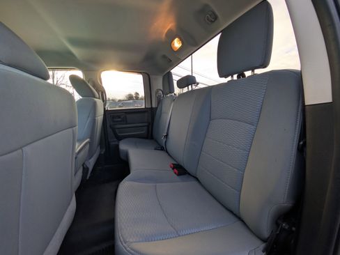 Used 2019 RAM 1500 Express w/ Express Value Package image 33