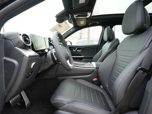 Used 2026 Mercedes-Benz GLC 300 4MATIC image 36