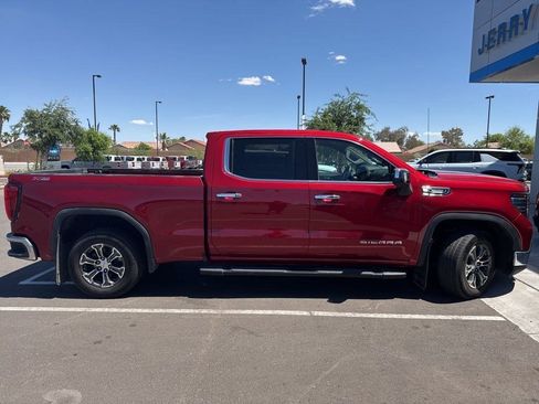 Used 2022 GMC Sierra 1500 SLT w/ SLT Convenience Package image 6