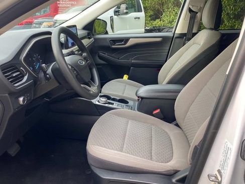 Used 2022 Ford Escape SE AWD/4WD image 11