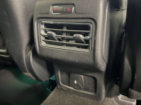 Used 2021 Lincoln Corsair AWD w/ Premium Package image 20