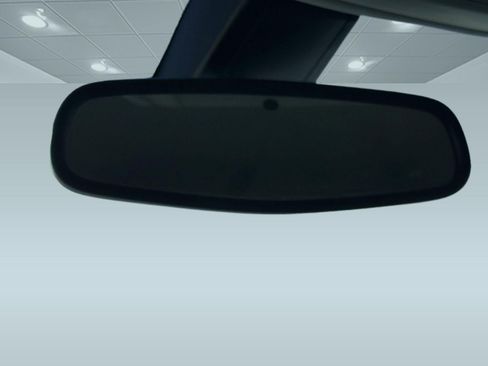 Used 2019 Chevrolet Blazer LT FWD image 14