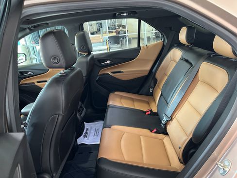 Used 2019 Chevrolet Equinox Premier AWD/4WD image 15