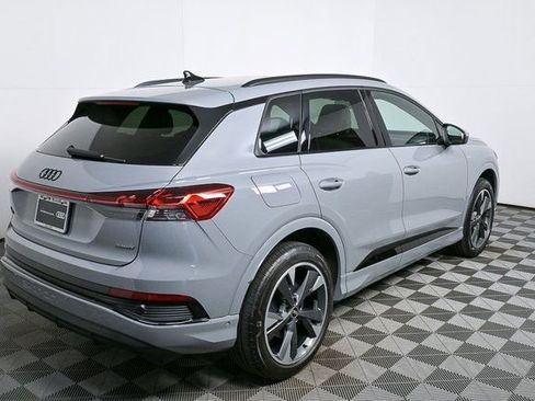 Certified 2024 Audi Q4 e-tron Prestige w/ Black Optic Package image 3