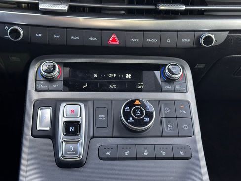 Used 2025 Hyundai Palisade Calligraphy image 41