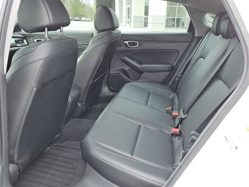 Certified 2025 Acura Integra Base image 4