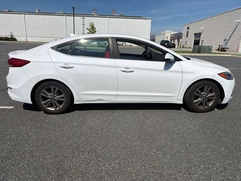 Used 2018 Hyundai Elantra SEL FWD image 8