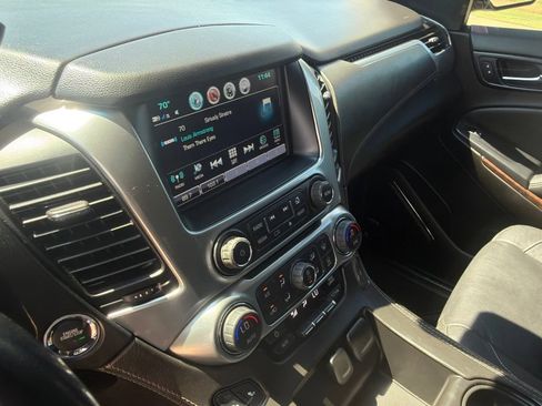 Used 2020 Chevrolet Tahoe LT w/ Texas Edition Package RWD image 18