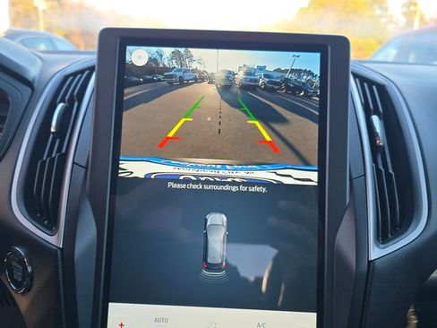 Used 2024 Ford Edge SEL w/ Convenience Package image 20