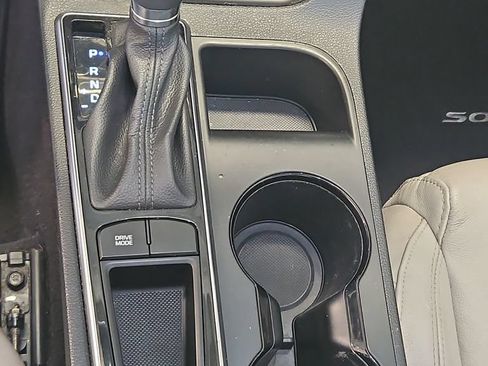 Used 2017 Hyundai Sonata Sport w/ Value Edition Package 02 FWD image 38