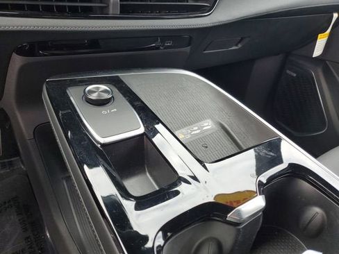 New 2026 Buick Enclave Preferred image 24