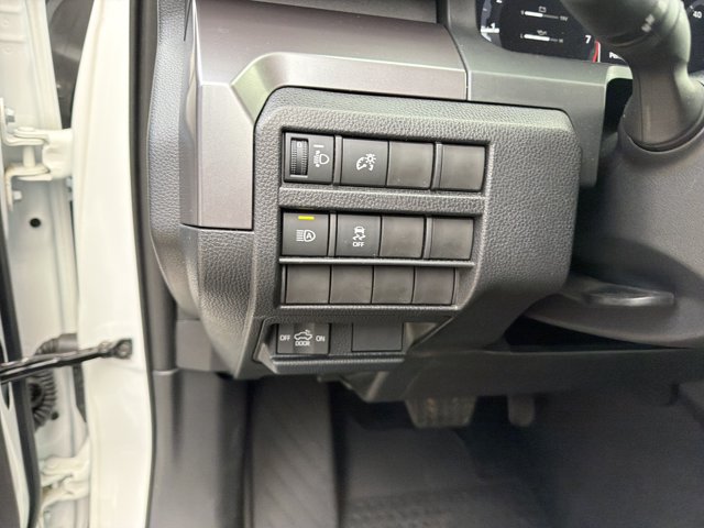 Used 2026 Toyota Tacoma TRD Off-Road AWD/4WD image 17