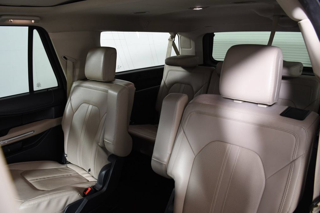Used 2023 Ford Expedition Max Limited AWD/4WD image 28