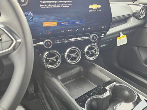 New 2026 Chevrolet Blazer EV LT image 16