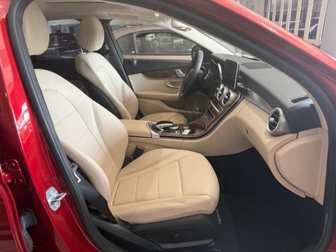 Used 2016 Mercedes-Benz C 300 Sedan image 7