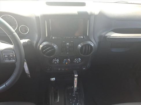 Used 2016 Jeep Wrangler Unlimited Sport w/ Quick Order Package 24S AWD/4WD image 29