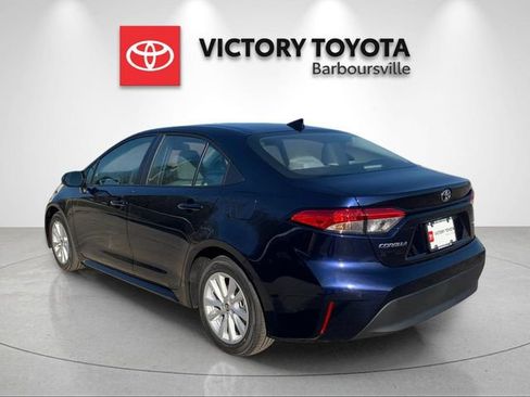 Used 2026 Toyota Corolla LE w/ LE Premium Package FWD image 3