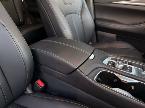Used 2025 INFINITI QX60 Luxe w/ Black Edition image 25