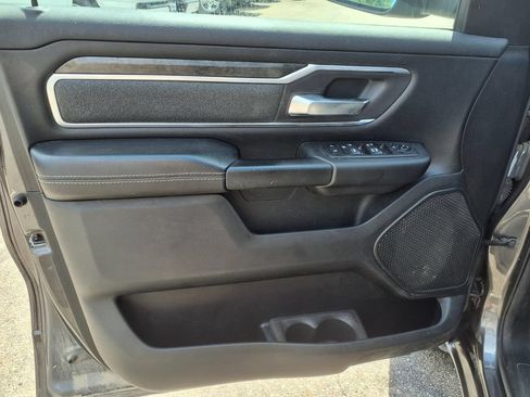 Used 2019 RAM 1500 Big Horn AWD/4WD image 17