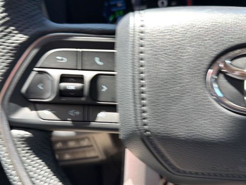 New 2026 Toyota Tundra Limited AWD/4WD image 17
