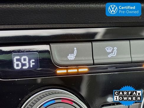 Certified 2023 Volkswagen Taos SEL AWD/4WD image 20