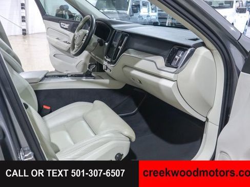 Used 2020 Volvo XC60 T6 Inscription AWD/4WD image 12