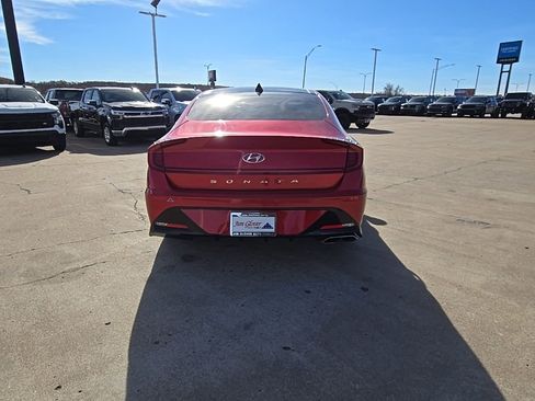 Used 2021 Hyundai Sonata SEL w/ Convenience Package image 4