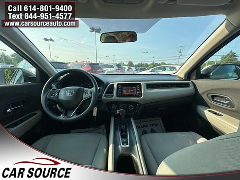 Used 2020 Honda HR-V LX image 22