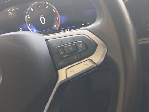 Used 2024 Volkswagen Jetta SE FWD image 12