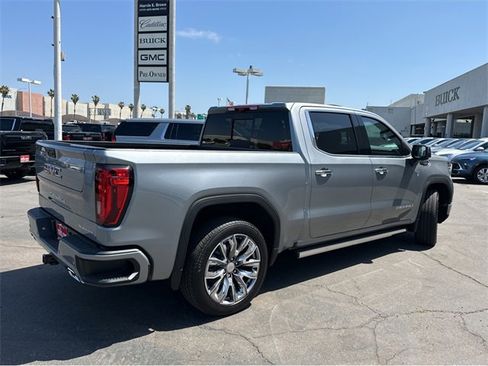 New 2025 GMC Sierra 1500 Denali w/ Denali Reserve Package image 11