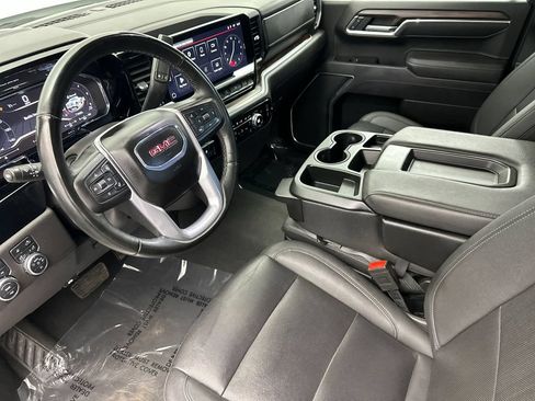 Used 2025 GMC Sierra 1500 SLT AWD/4WD image 9