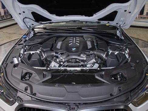 Certified 2024 BMW M850i xDrive Convertible AWD/4WD image 7