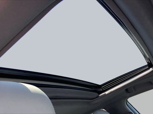 Used 2020 Toyota Avalon Limited FWD image 14