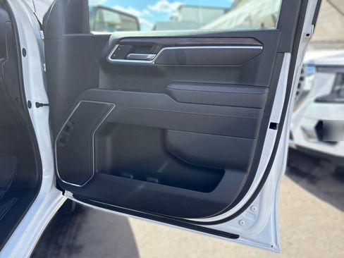 Used 2025 GMC Sierra 1500 SLT image 26