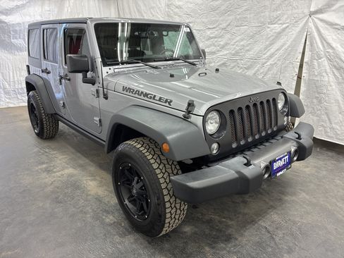 Used 2016 Jeep Wrangler Unlimited Sport AWD/4WD image 2